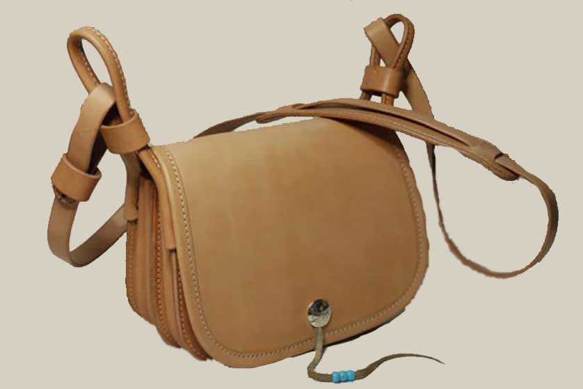 【Koudlka Leather(クーデルカ レザー)】【HB-2a-NT】ハンティングバッグ S